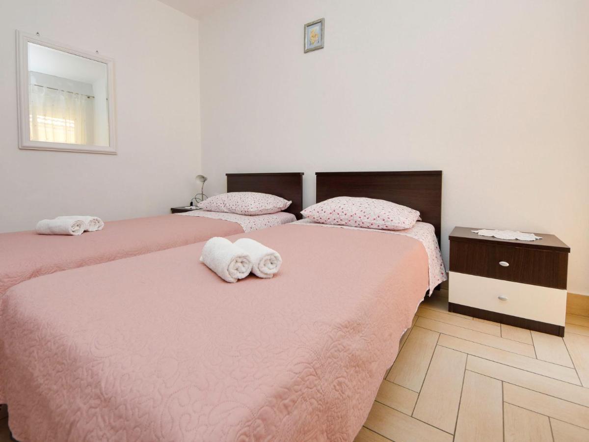 Apartment Tanja By Interhome Maslenica Exteriör bild